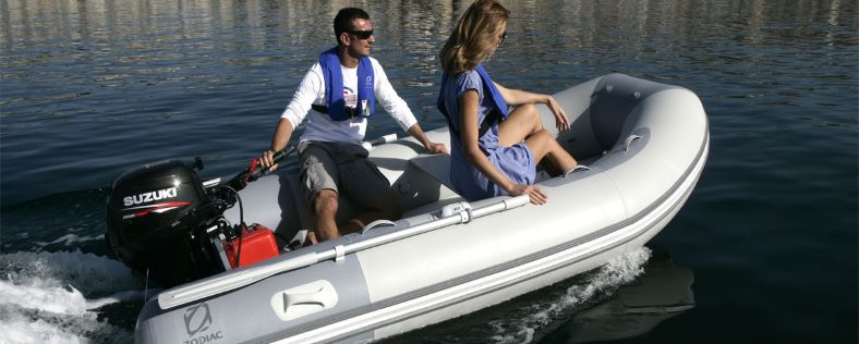 Zodiac Cadet Fastroller inflatable boat underway with engine