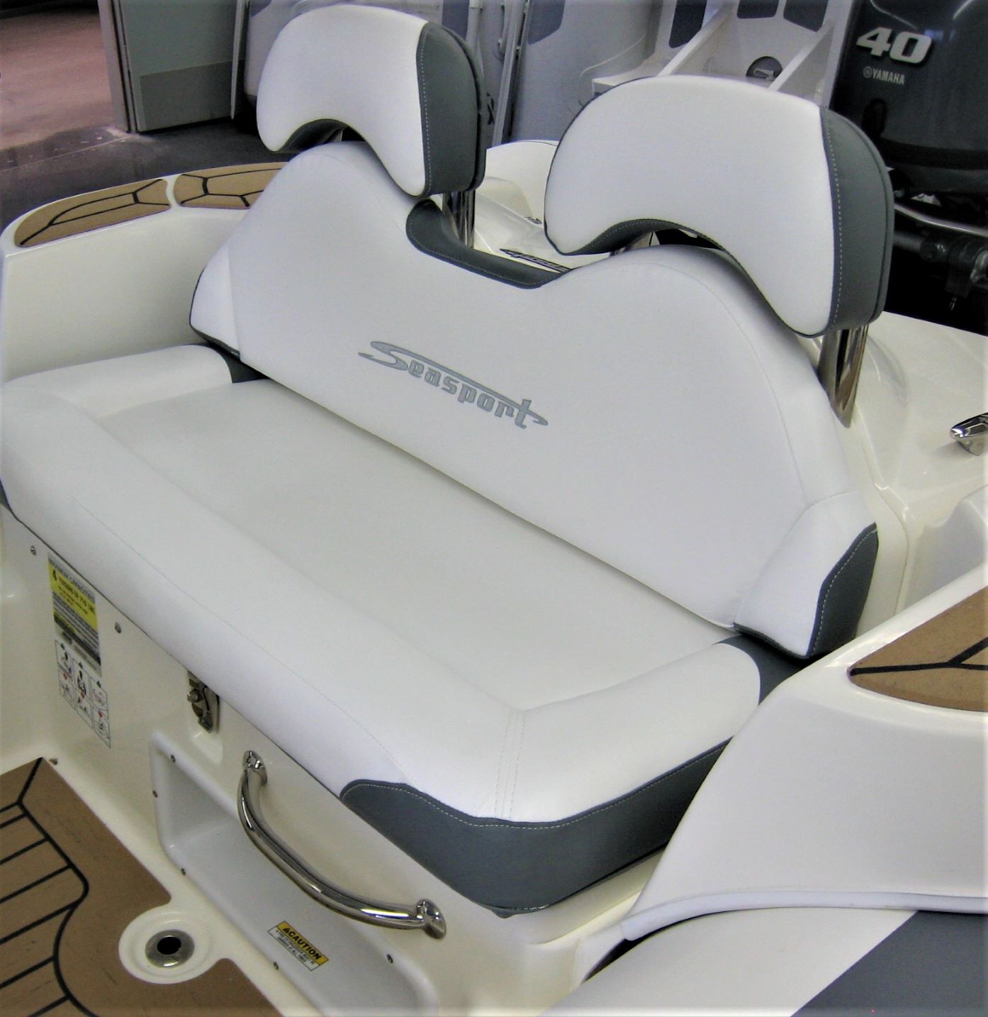 Zodiac Yachtline 440 Deluxe Rigid Inflatable Sport Tender