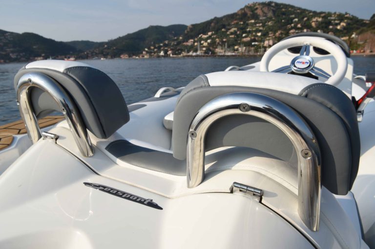 Zodiac Yachtline 440 Deluxe Rigid Inflatable Sport Tender